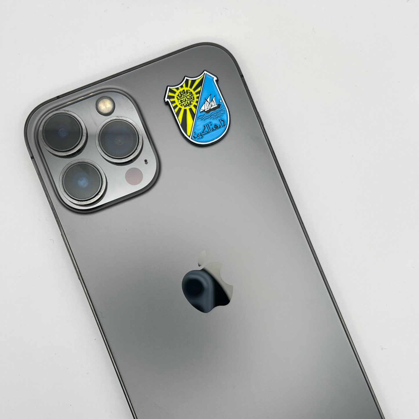 KUWAIT UNIVERSITY METAL PIN